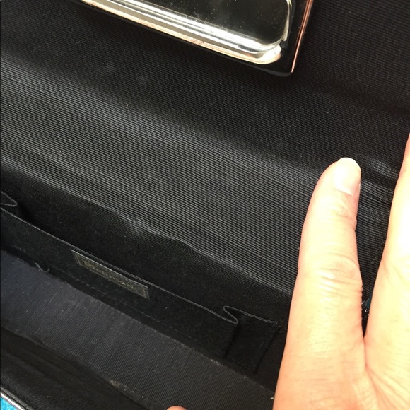 Small Pewter-Colored Metallic Evening Bag - Picture 4 of 5